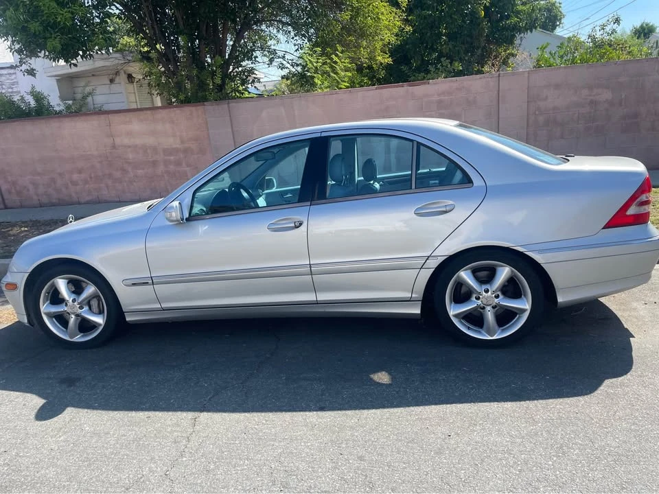 2004 Mercedes-Benz W203 C-Class - Image 3 of 7