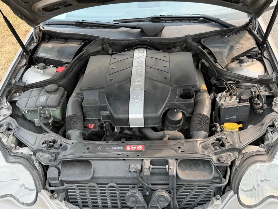 2004 Mercedes-Benz E-Class - Image 11 of 12