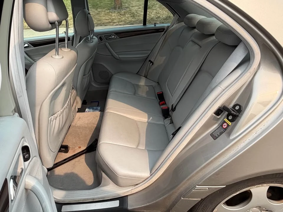 2004 Mercedes-Benz E-Class - Image 7 of 12