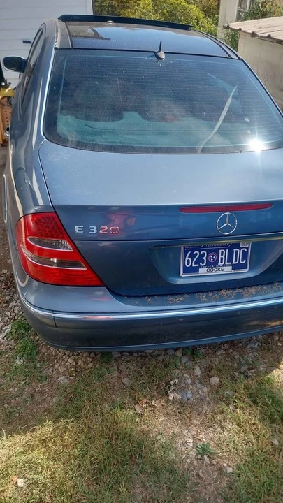 2004 Mercedes-Benz W211 E-Class - Image 3 of 3