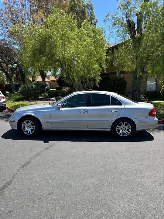 2004 Mercedes-Benz E-Class - Image 2 of 6