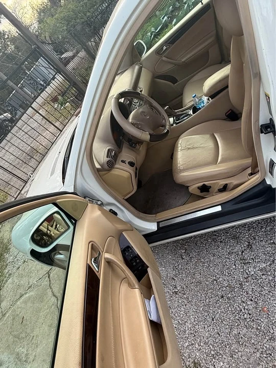 2004 Mercedes-Benz W211 E-Class - Image 10 of 13