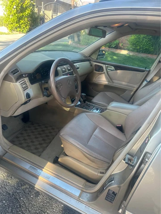 2004 Mercedes-Benz W211 E-Class - Image 3 of 3