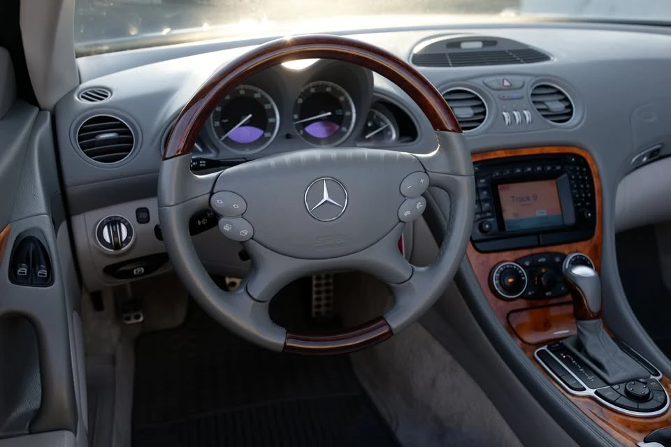 2004 Mercedes-Benz R230 SL-Class - Image 12 of 20