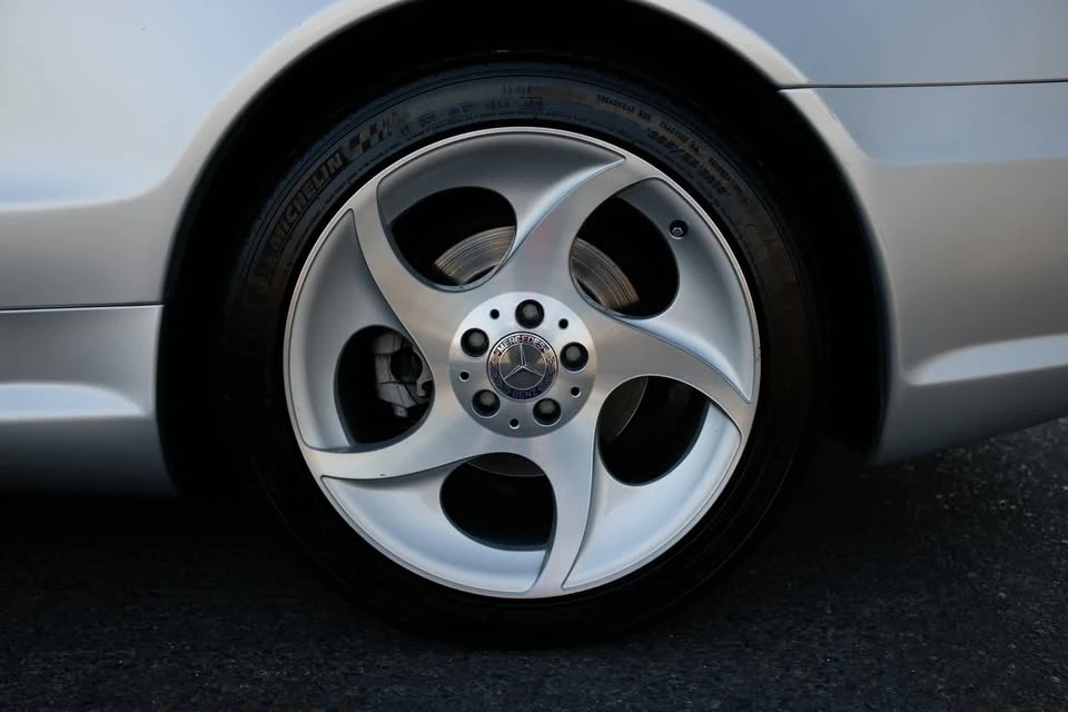 2004 Mercedes-Benz R230 SL-Class - Image 6 of 20
