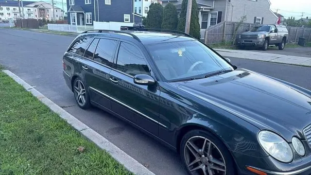 2004 Mercedes-Benz E500 4Matic