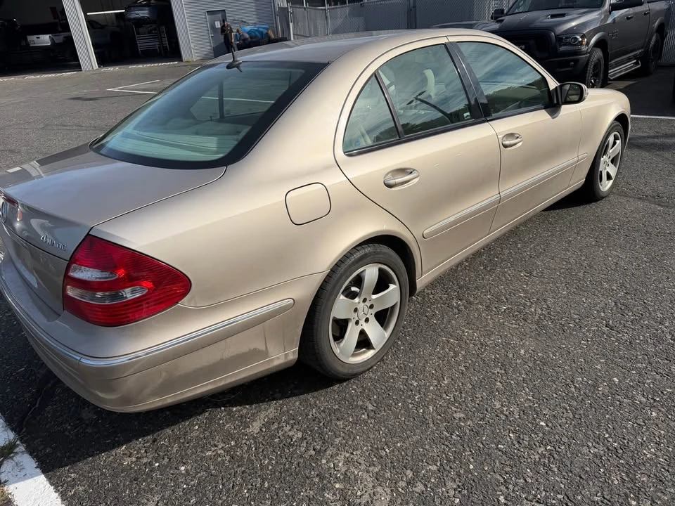 2004 Mercedes-Benz W211 E-Class - Image 4 of 16