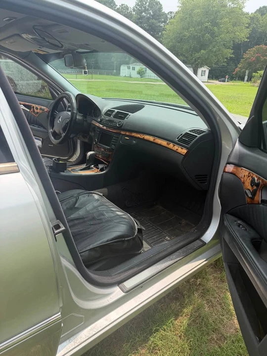 2004 Mercedes-Benz W211 E-Class - Image 9 of 13