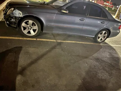 2004 Mercedes-Benz 500 E Sedan 4D