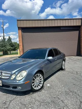 2004 Mercedes-Benz E500 Sedan 4D