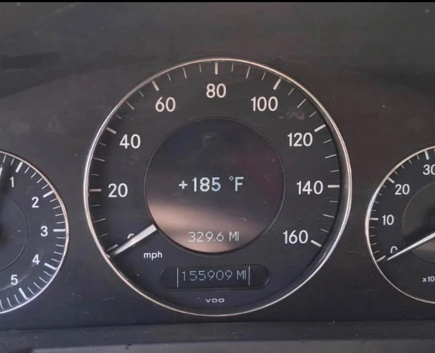 2004 Mercedes-Benz W211 E-Class - Image 4 of 5