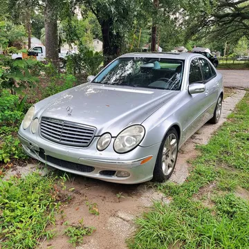 2004 Mercedes-Benz E500 Sedan 4D