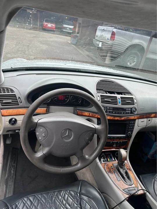 2004 Mercedes-Benz W211 E-Class - Image 3 of 4