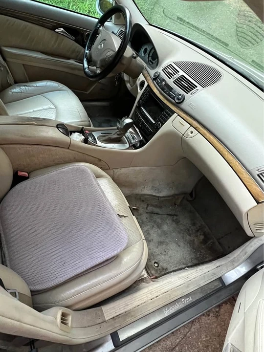 2004 Mercedes-Benz W211 E-Class - Image 4 of 9