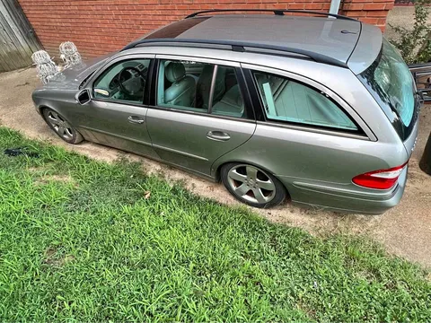 2004 Mercedes-Benz E500 4MATIC Sedan