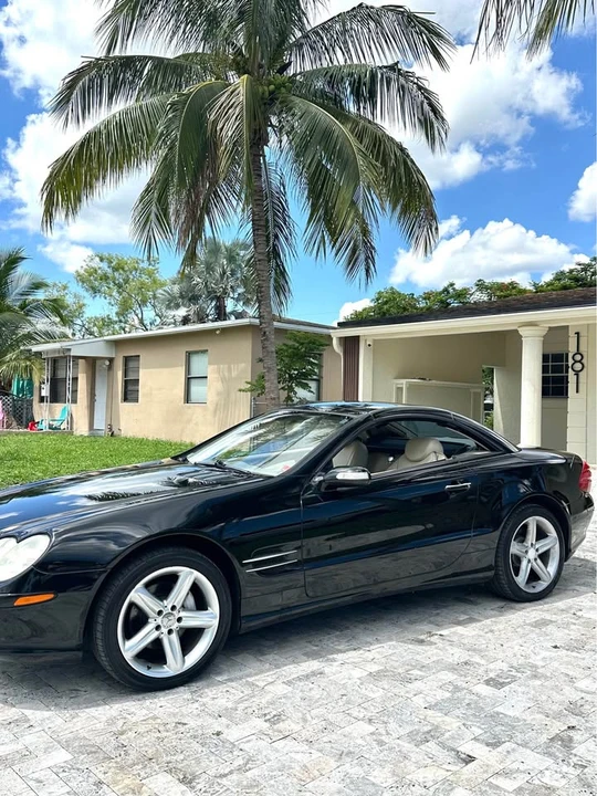2004 Mercedes-Benz R230 SL-Class - Image 2 of 8