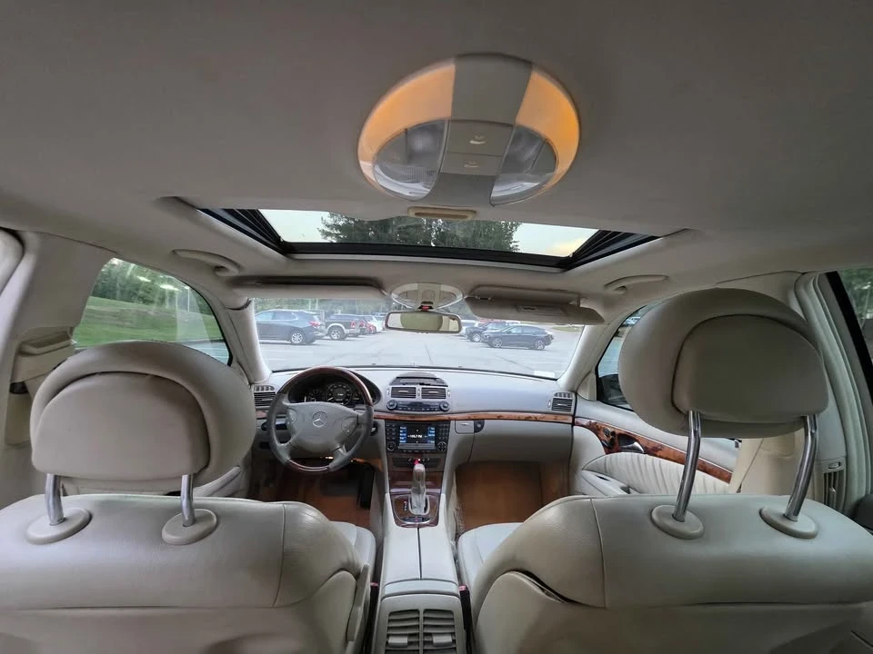 2004 Mercedes-Benz W211 E-Class - Image 12 of 19