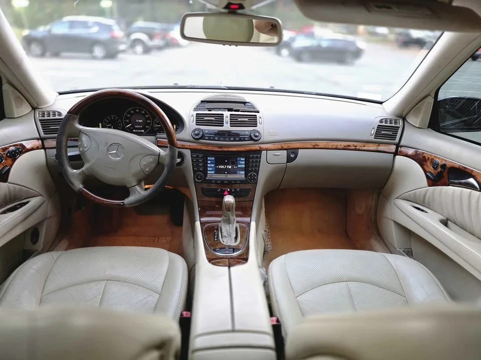 2004 Mercedes-Benz W211 E-Class - Image 10 of 19
