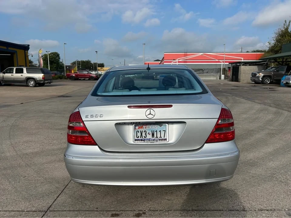 2004 Mercedes-Benz W211 E-Class - Image 7 of 18
