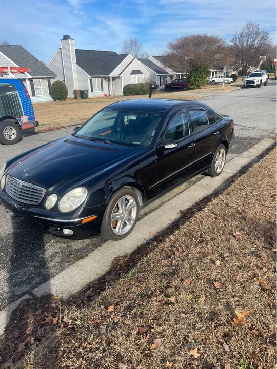 2004 Mercedes-Benz W211 E-Class - Image 2 of 8
