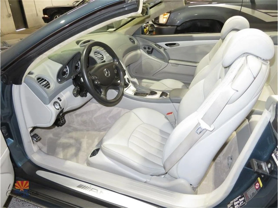 2004 Mercedes-Benz - Image 3 of 31