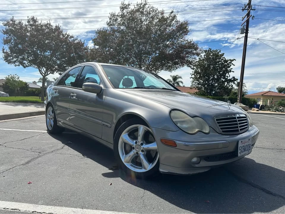 2004 Mercedes-Benz W203 C-Class - Image 2 of 15