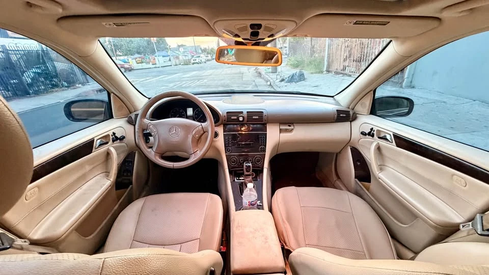 2004 Mercedes-Benz W203 C-Class - Image 10 of 10