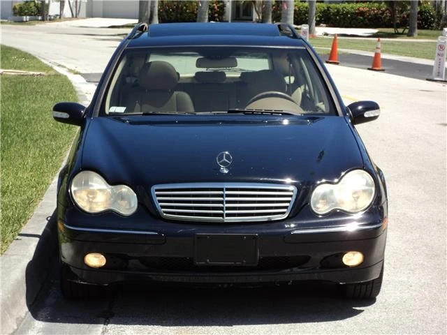2004 Mercedes-Benz W203 C-Class - Image 11 of 12