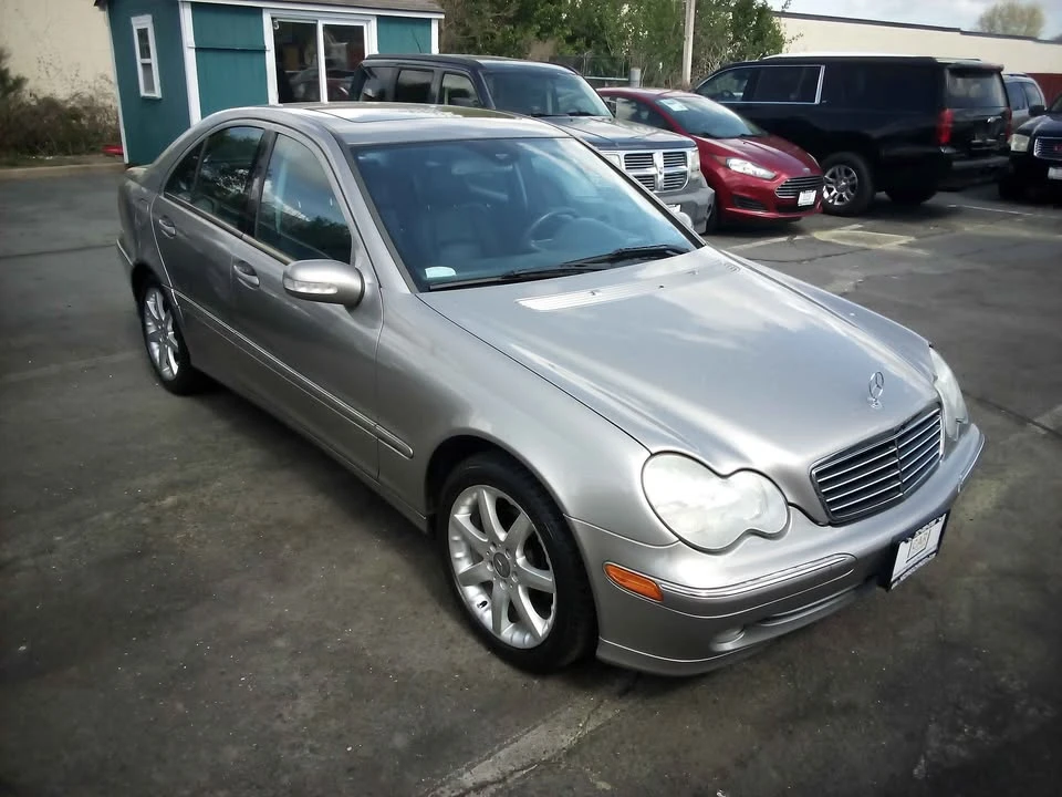 2004 Mercedes-Benz W203 C-Class - Image 4 of 16