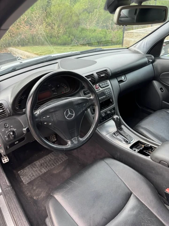 2004 Mercedes-Benz W203 C-Class - Image 6 of 14