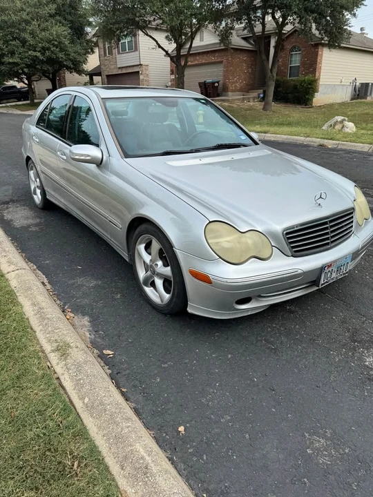 2004 Mercedes-Benz W203 C-Class - Image 11 of 14