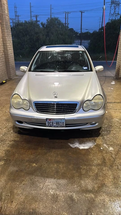 2004 Mercedes-Benz W203 C-Class - Image 2 of 14