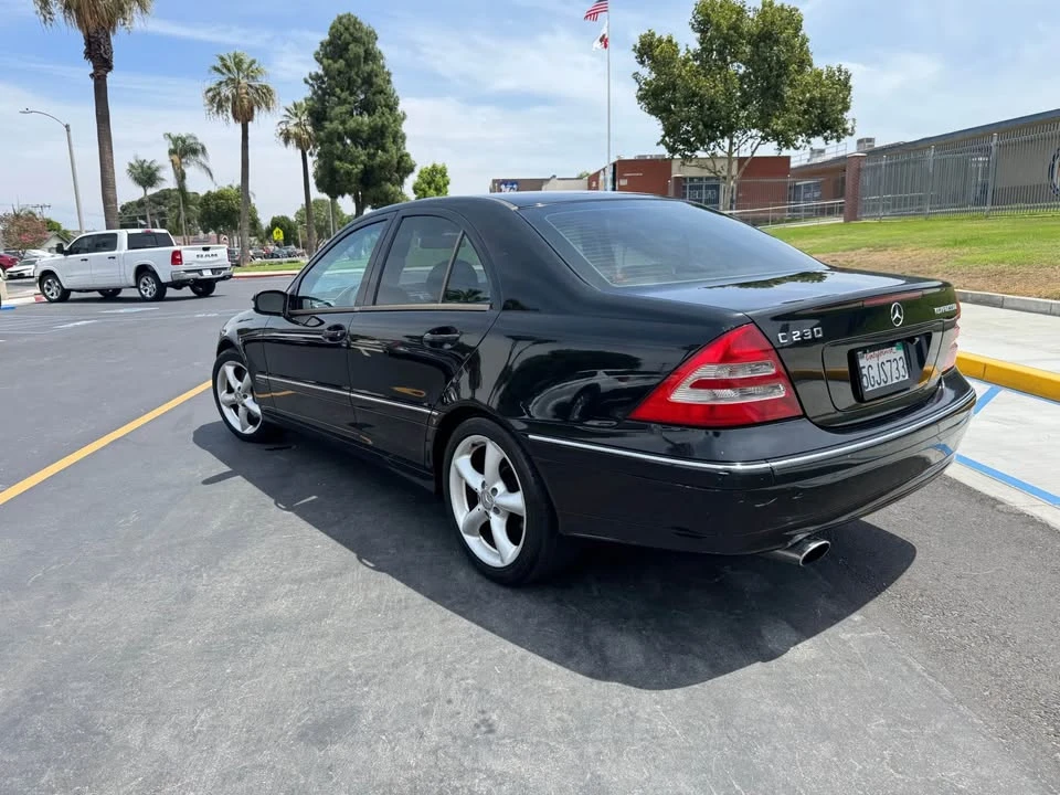 2004 Mercedes-Benz W203 C-Class - Image 5 of 15