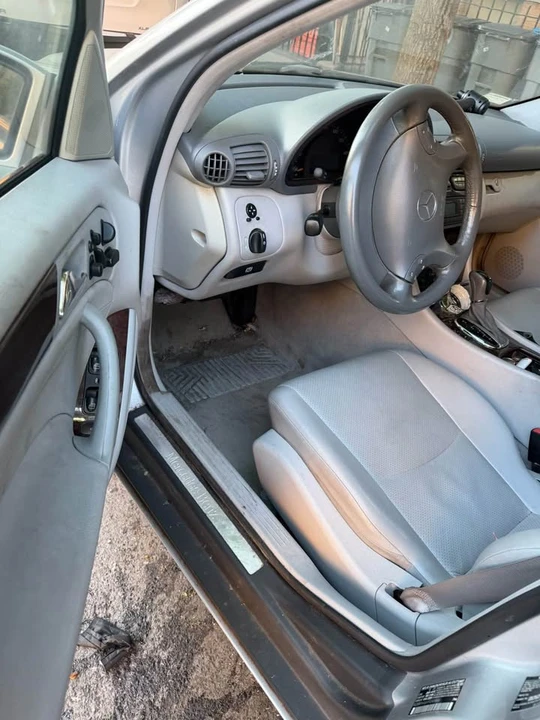 2004 Mercedes-Benz W203 C-Class - Image 5 of 7