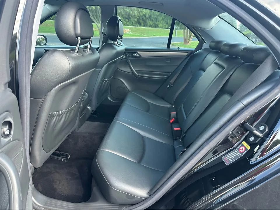 2004 Mercedes-Benz W203 C-Class - Image 11 of 13