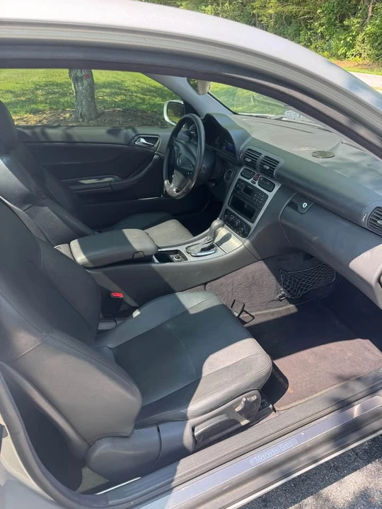 2004 Mercedes-Benz W203 C-Class - Image 6 of 10
