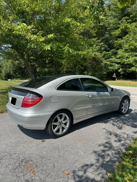 2004 Mercedes-Benz W203 C-Class - Image 4 of 10