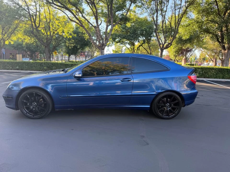 2004 Mercedes-Benz W203 C-Class - Image 8 of 12