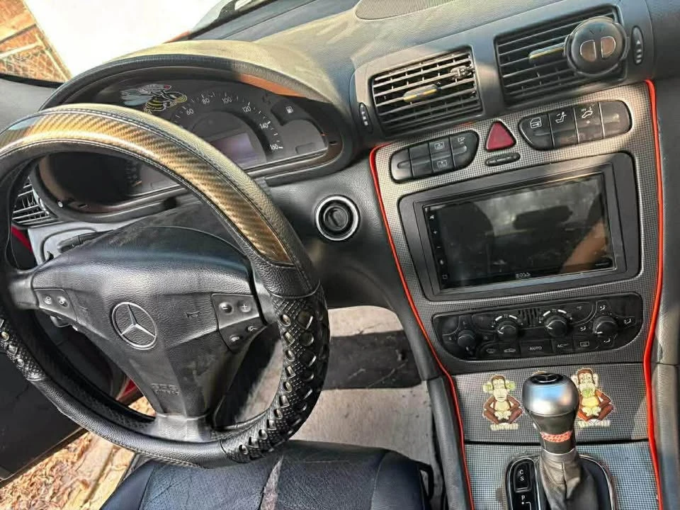 2004 Mercedes-Benz W203 C-Class - Image 2 of 10