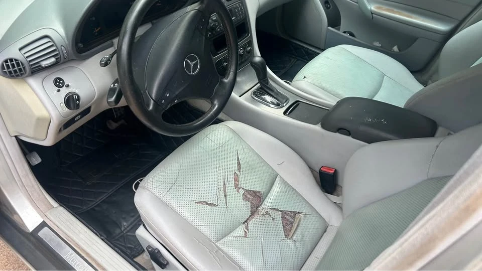 2004 Mercedes-Benz W203 C-Class - Image 14 of 18