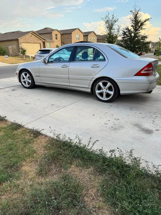 2004 Mercedes-Benz W203 C-Class - Image 4 of 11