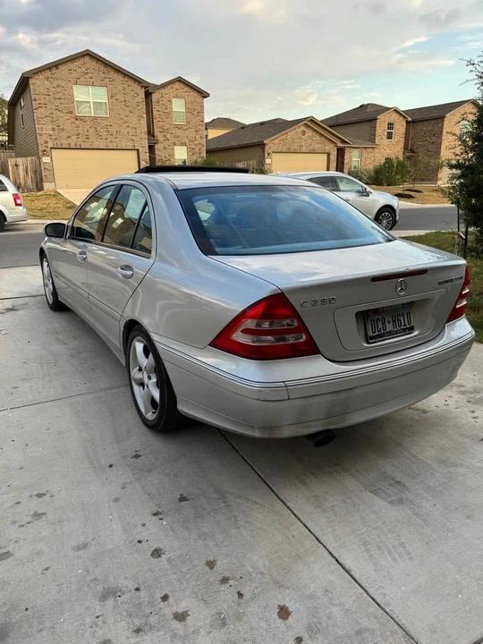 2004 Mercedes-Benz W203 C-Class - Image 6 of 11