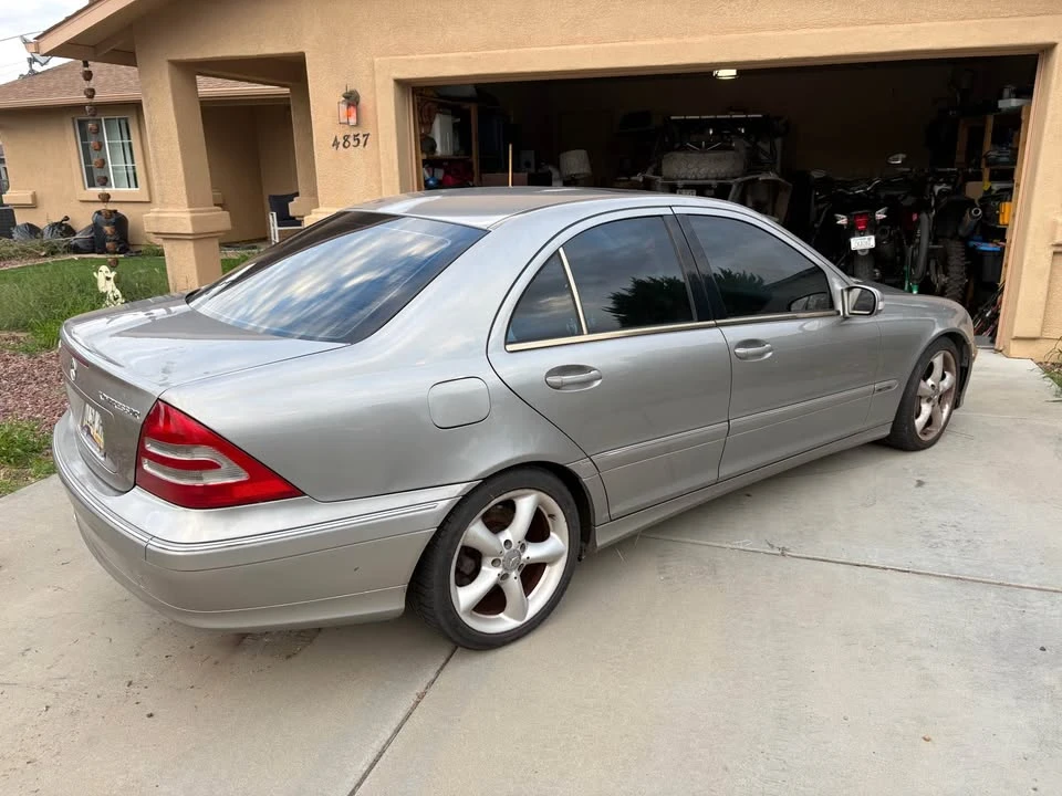 2004 Mercedes-Benz W203 C-Class - Image 11 of 19