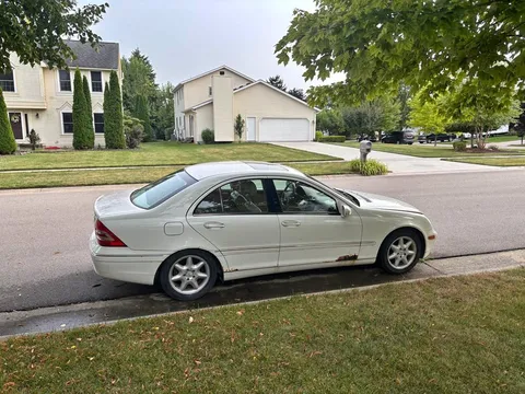 2004 Mercedes-Benz C-Class C 240 4MATIC Sedan