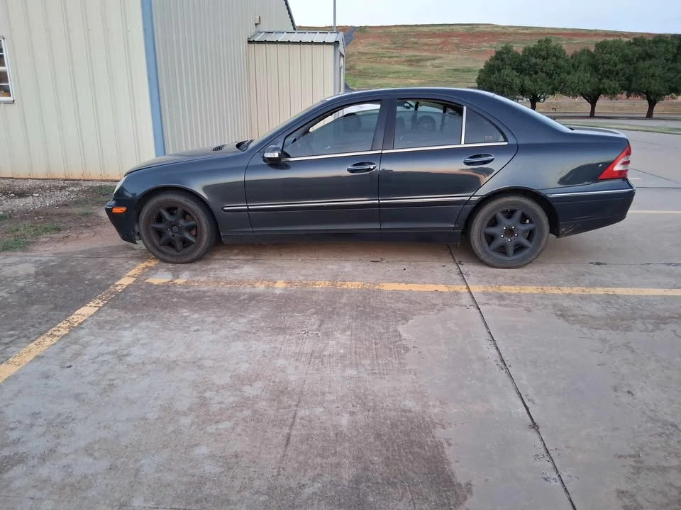 2004 Mercedes-Benz W203 C-Class - Image 5 of 6