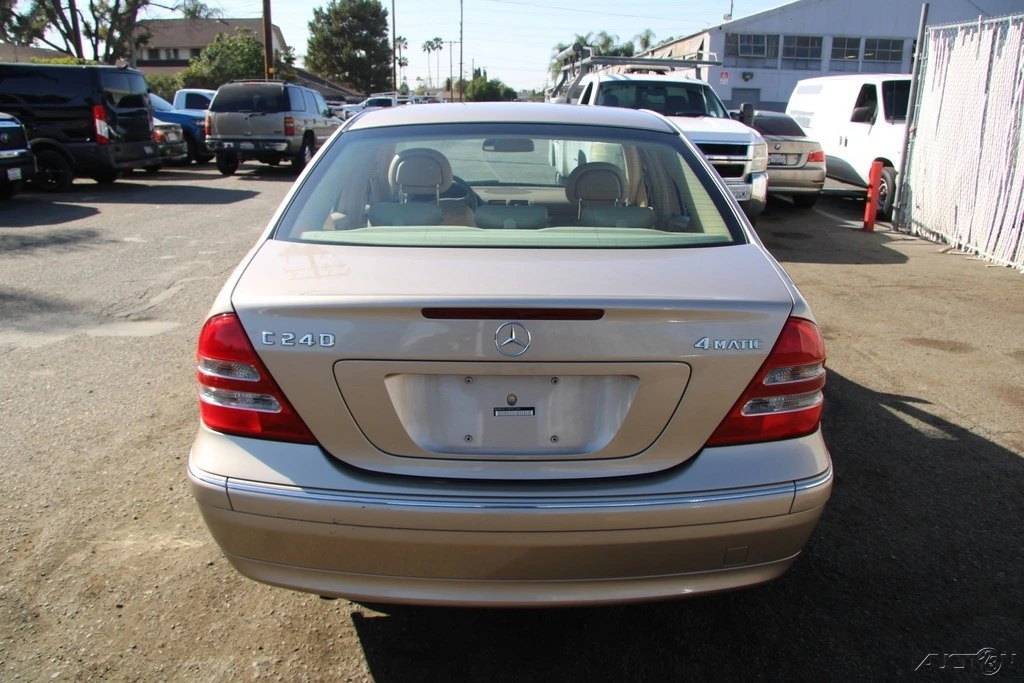 2004 Mercedes-Benz W203 C-Class - Image 5 of 21