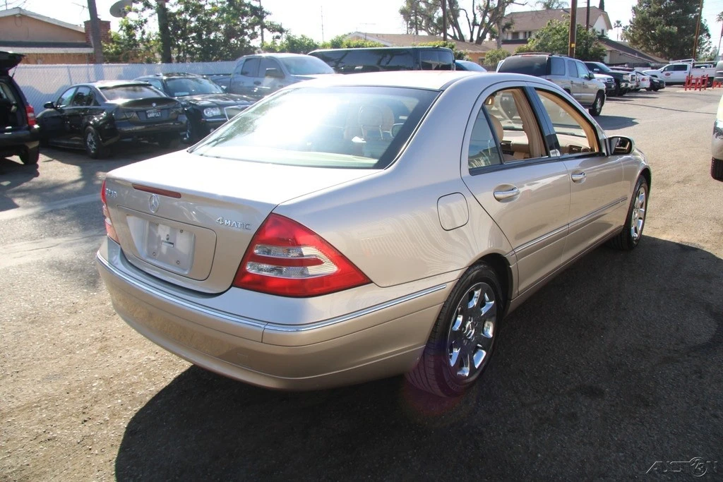 2004 Mercedes-Benz W203 C-Class - Image 6 of 21