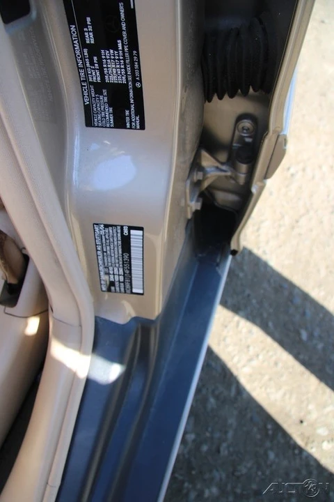 2004 Mercedes-Benz W203 C-Class - Image 12 of 21