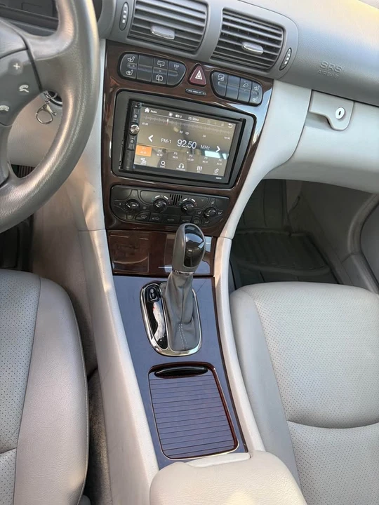 2004 Mercedes-Benz W203 C-Class - Image 7 of 20