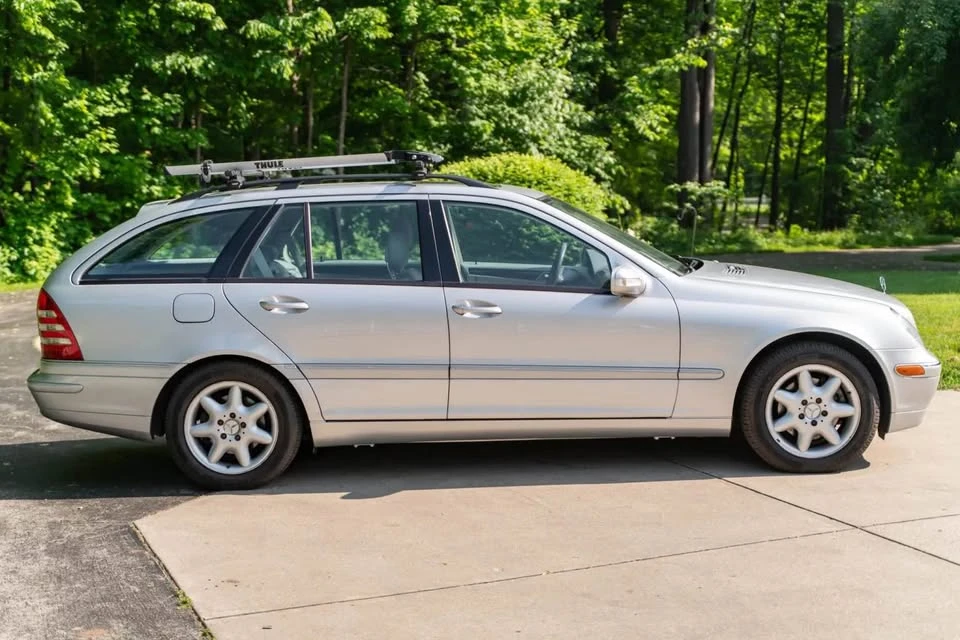 2004 Mercedes-Benz W203 C-Class - Image 2 of 20